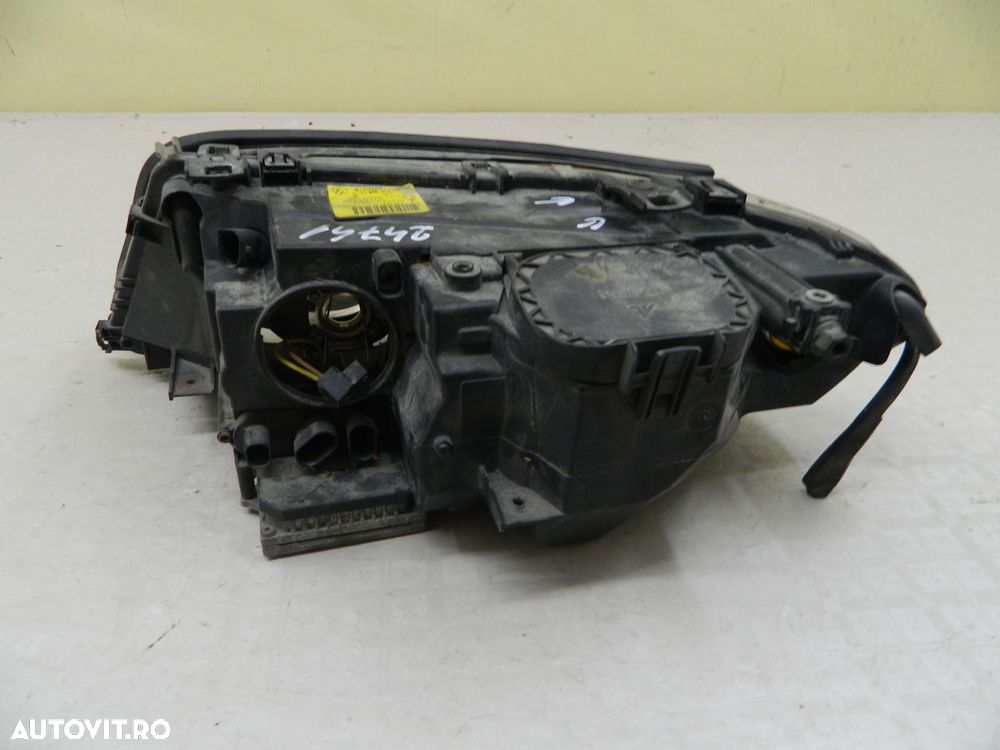 Far dreapta BMW Seria 3 E46 Coupe / Cabrio Xenon, 2003, 2004, 2005, 2006. - 8