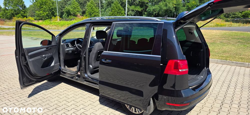 Volkswagen Sharan 2.0 TDI Comfortline - 16