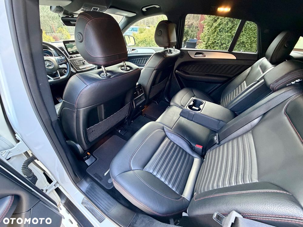 Mercedes-Benz GLE 350 d 4-Matic - 17