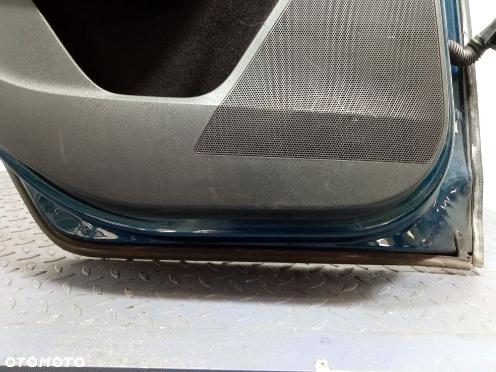 OCTAVIA III KOMBI DRZWI TYŁ LEWE TYLNE LW5Q - 3