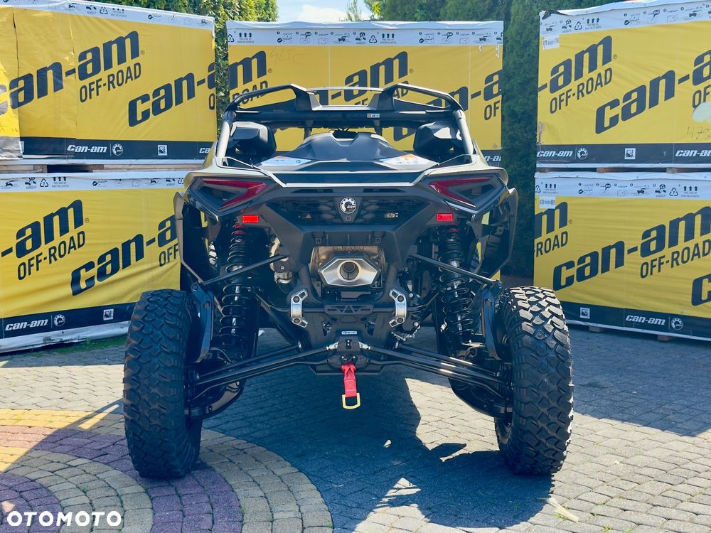 Can-Am Maverick - 5