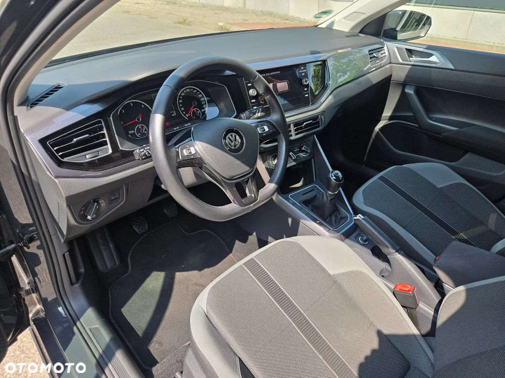 Volkswagen Polo - 25