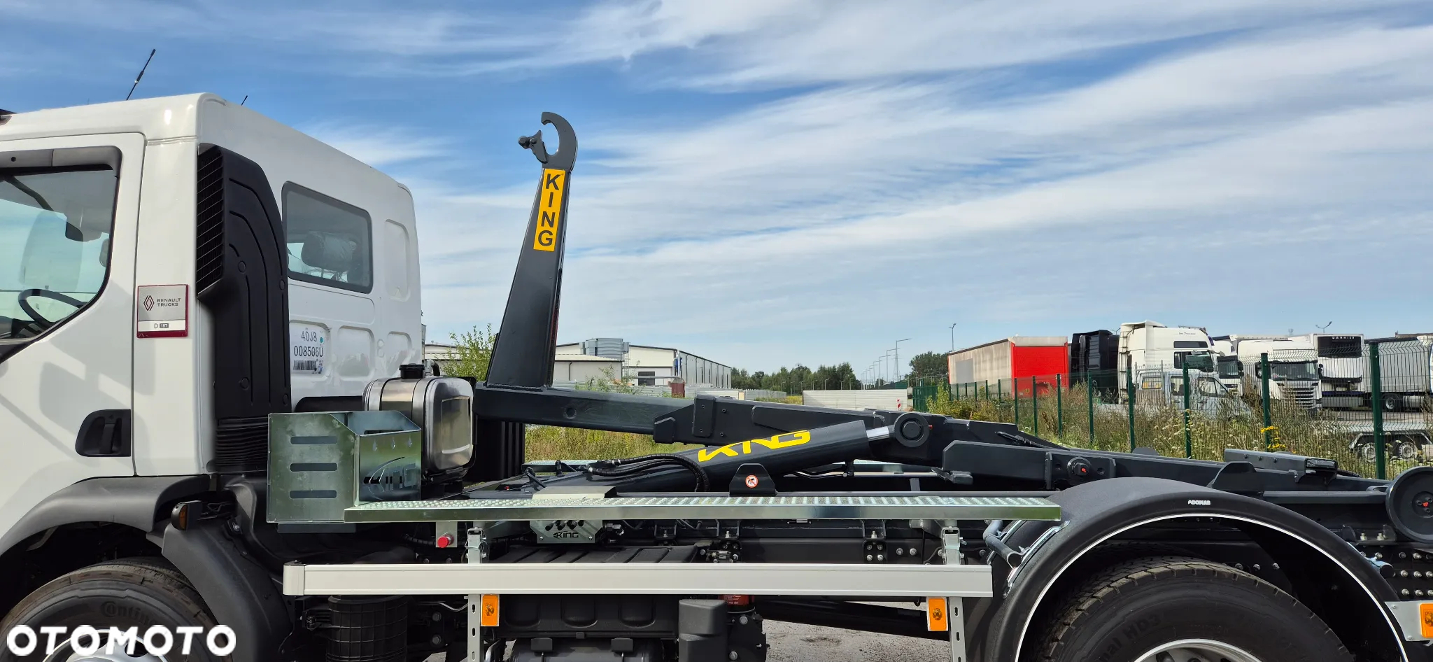 Renault Gama D18 HIGH P4X2 280KM E6 - 9