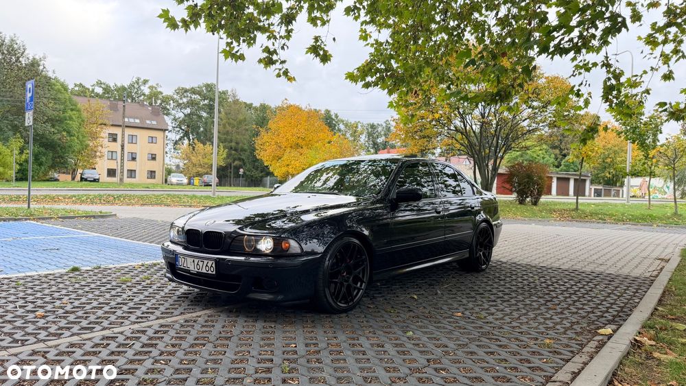 BMW Seria 5 - 10