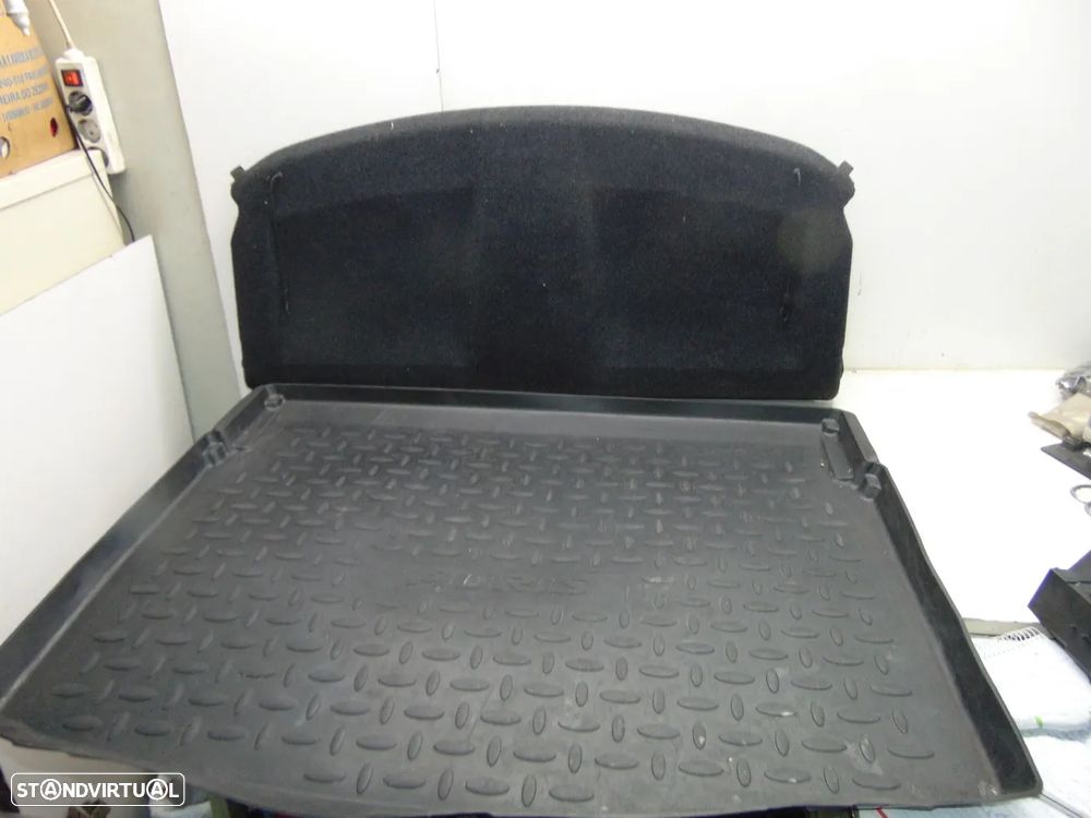 Toyota Auris chapeleira/tapete mala - 1