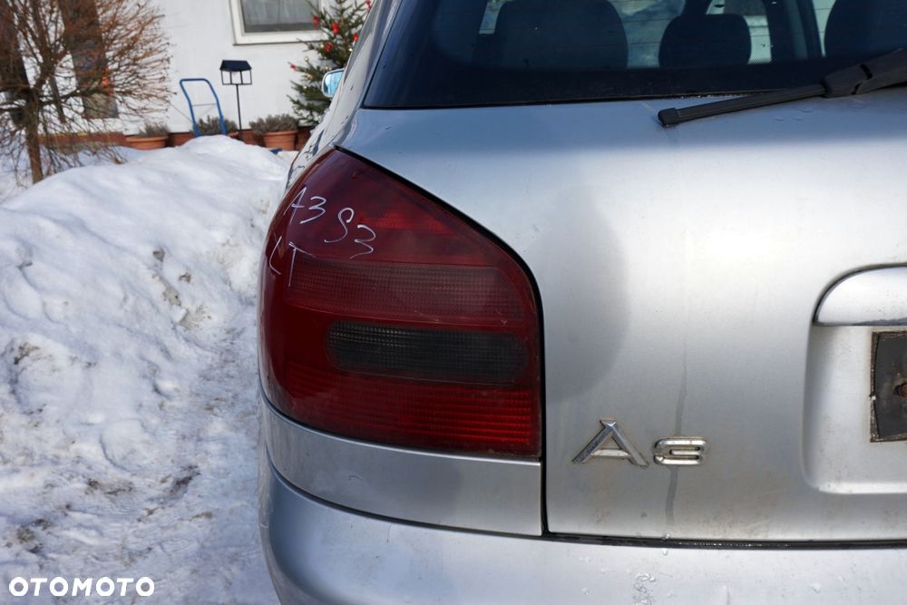 LAMPA TYLNA LEWA A3 8L1 5D HB  AUDI 1996-2003 - 3