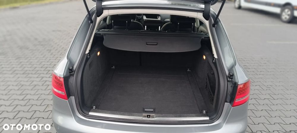 Audi A4 Avant 2.0 TDI - 11