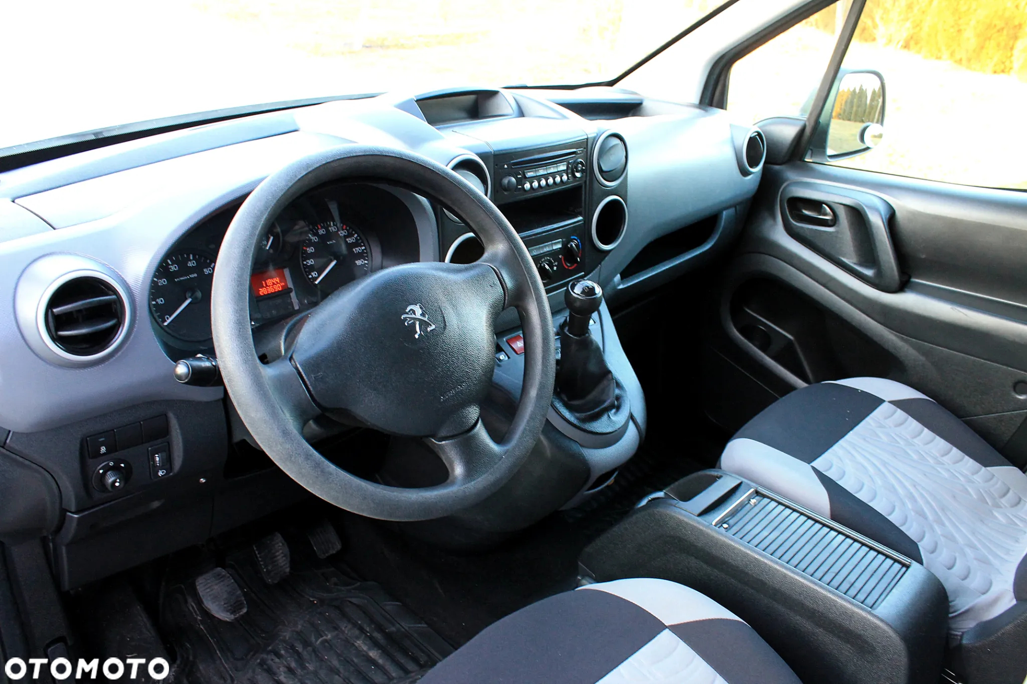 Peugeot Partner - 9