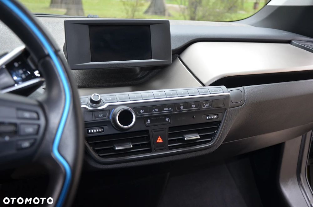 BMW i3 - 13
