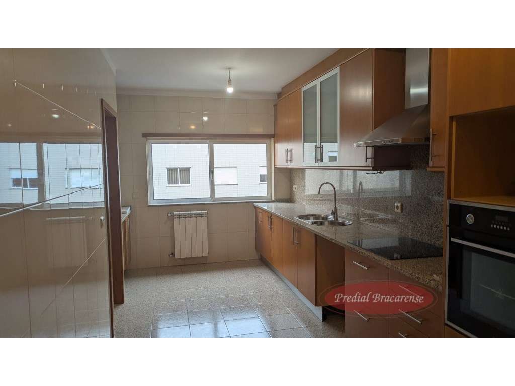 Excelente apartamento T3 , em Nogueira. - Grande imagem: 2/26