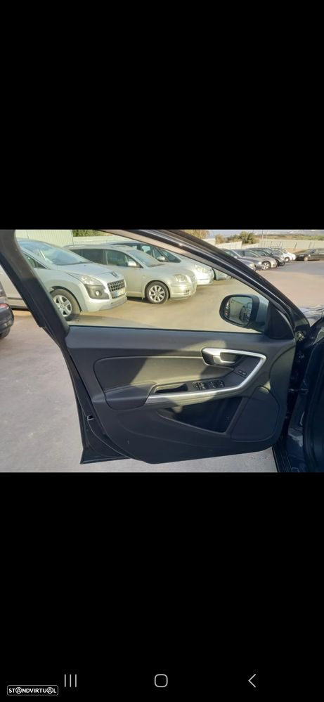 Volvo V60 - 8