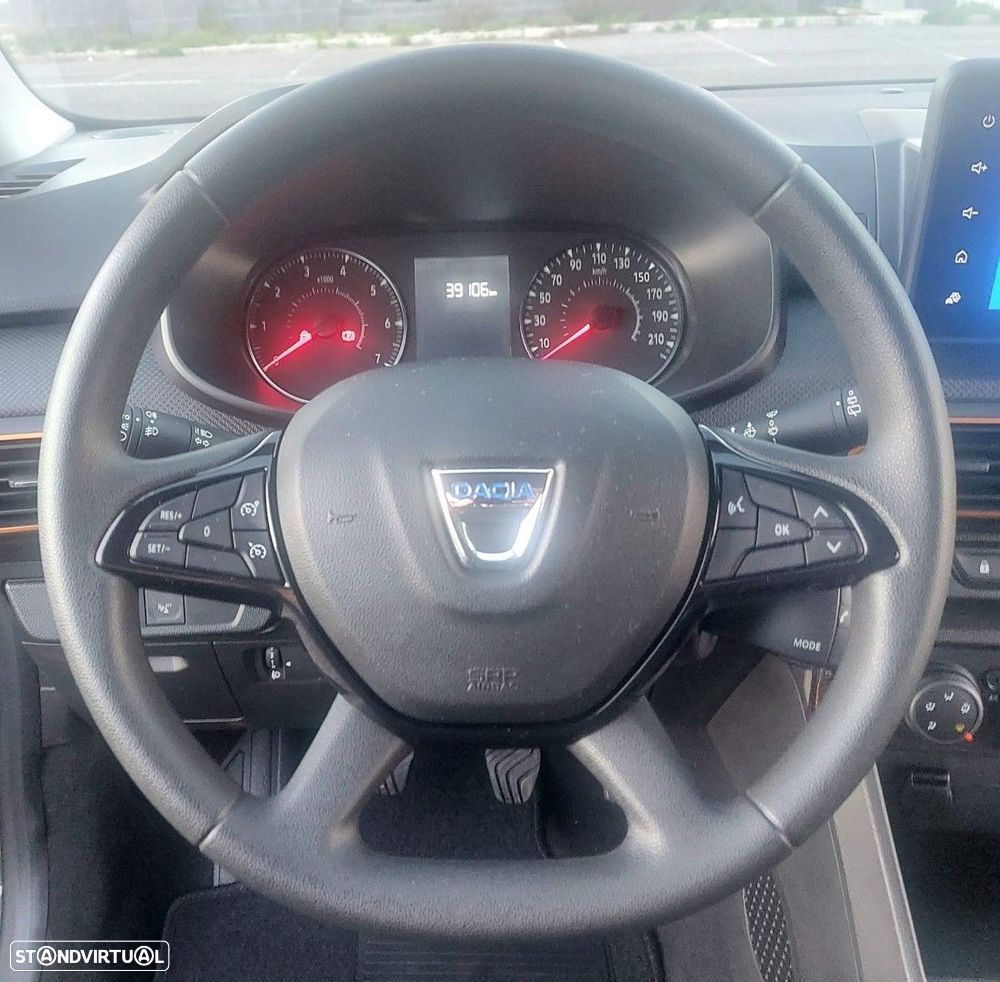 Dacia Sandero — fotografia 19