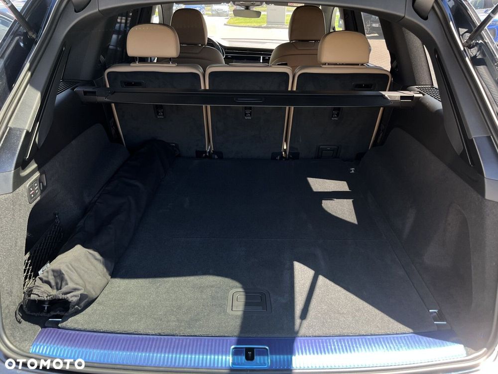 Audi Q7 - 13