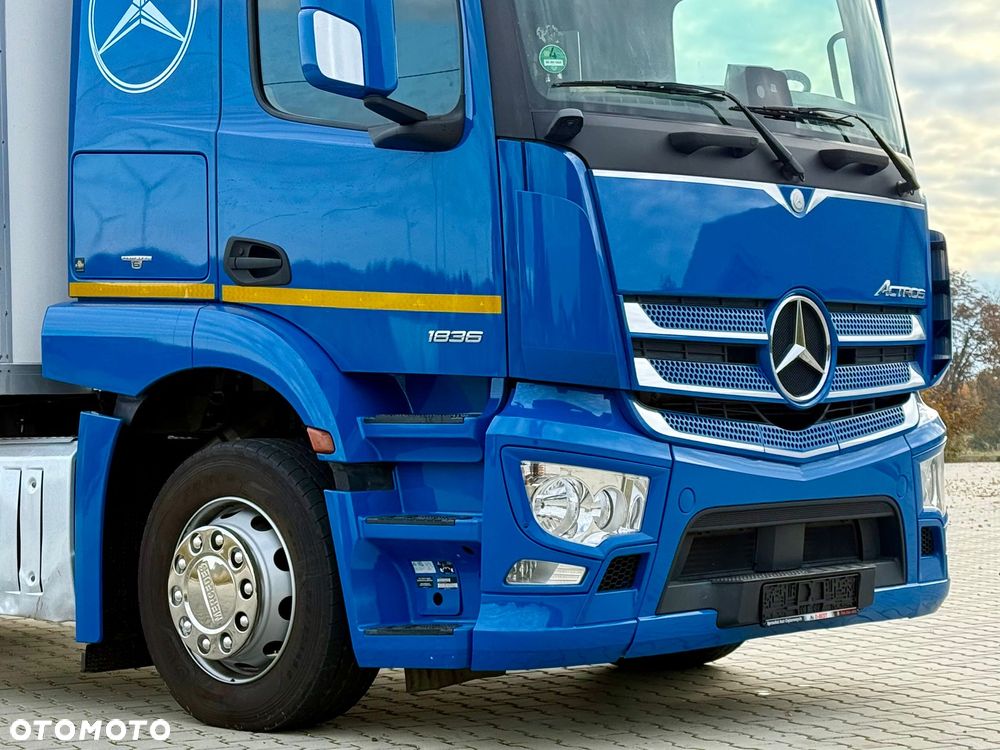 Mercedes-Benz ACTROS 1836 / CHŁODNIA / WINDA / 18 PALET / SILNIK 10677 cm3 / CARRIER / SYPIALKA / AUTOMAT / 2018 ROK - 14