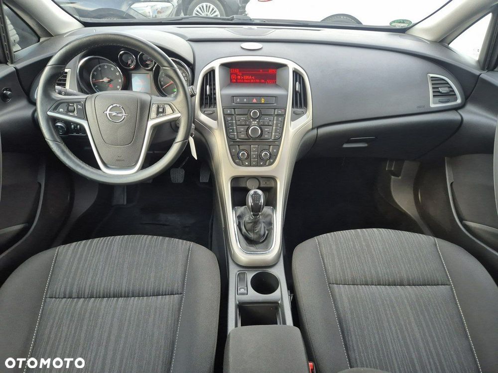 Opel Astra 1.4 Turbo Design Edition - 16