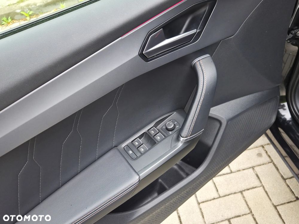 Cupra Formentor 1.5 TSI DSG - 27
