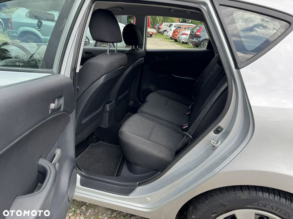 Hyundai i30 - 21