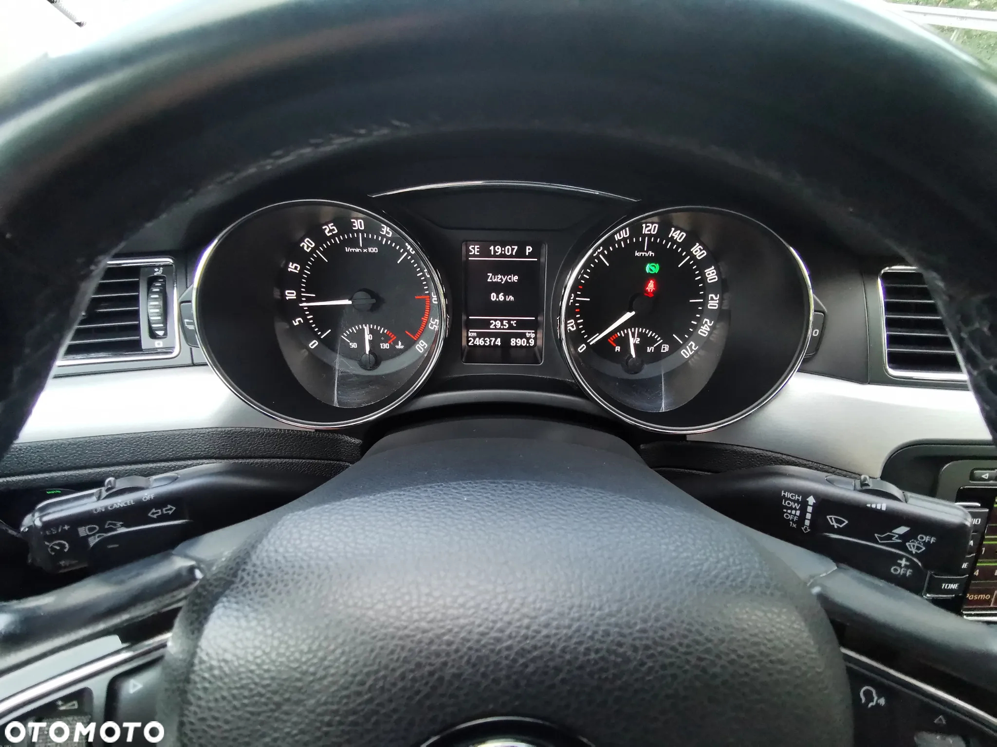 Skoda Superb 2.0 TDI 4x4 Elegance DSG - 29