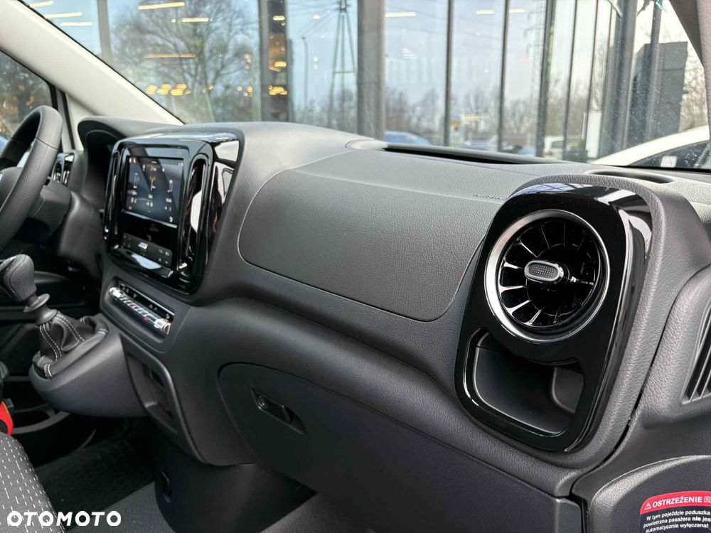 Mercedes-Benz Vito - 14
