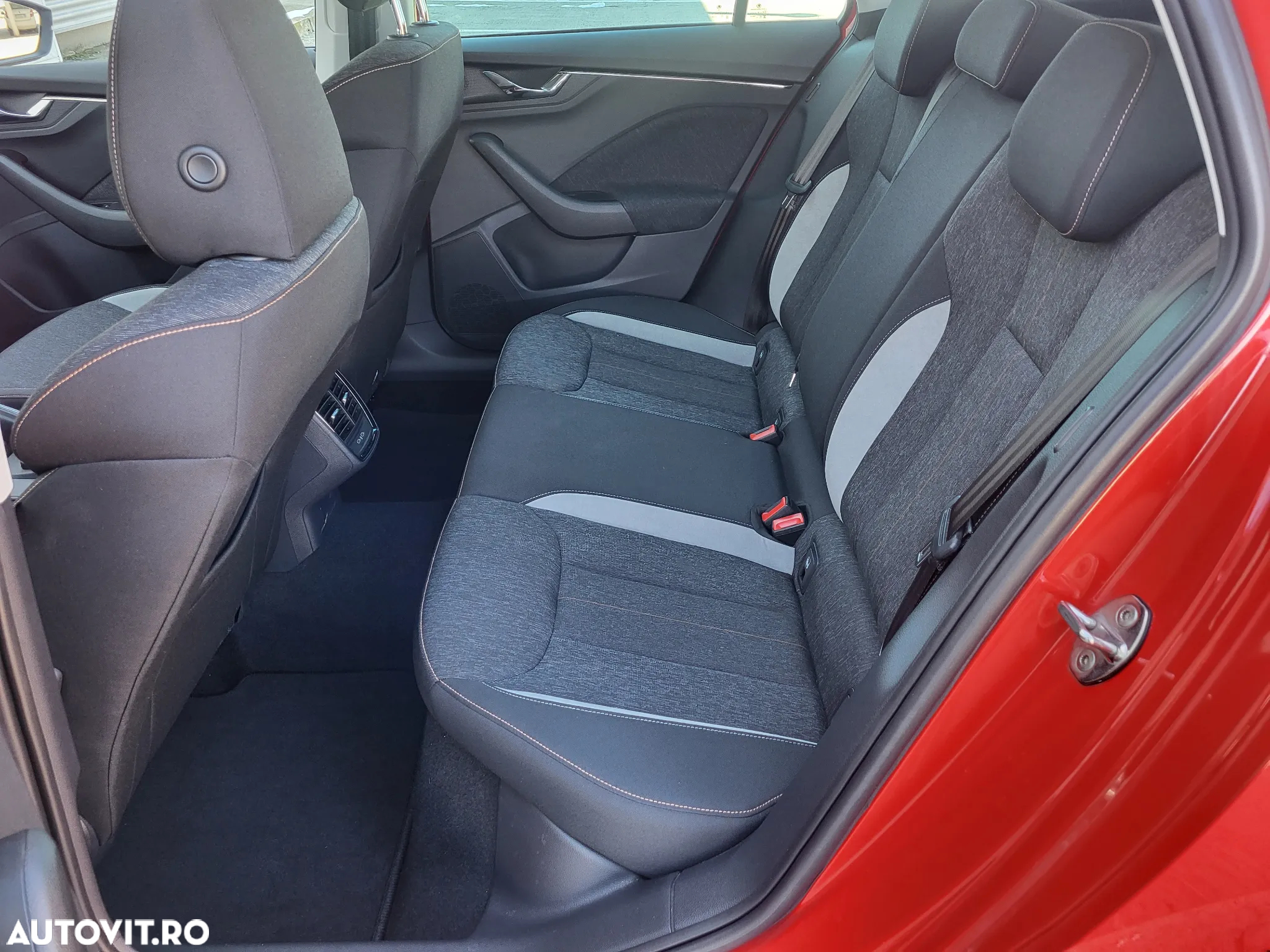 Skoda Kamiq 1.0 TSI Style - 12