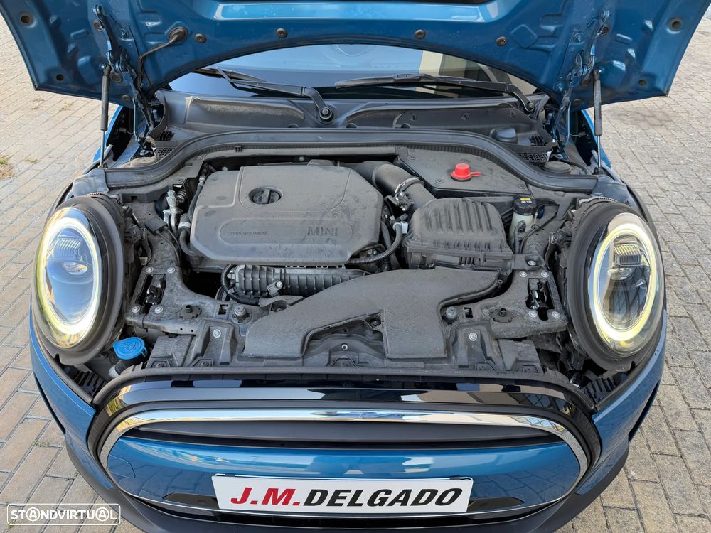 MINI 5 Portas Cooper Premium Extra Essential Auto - 12