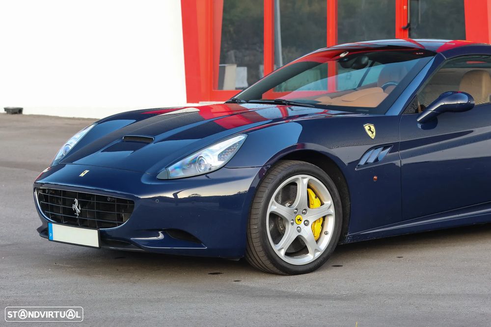 Ferrari California F1 - 21