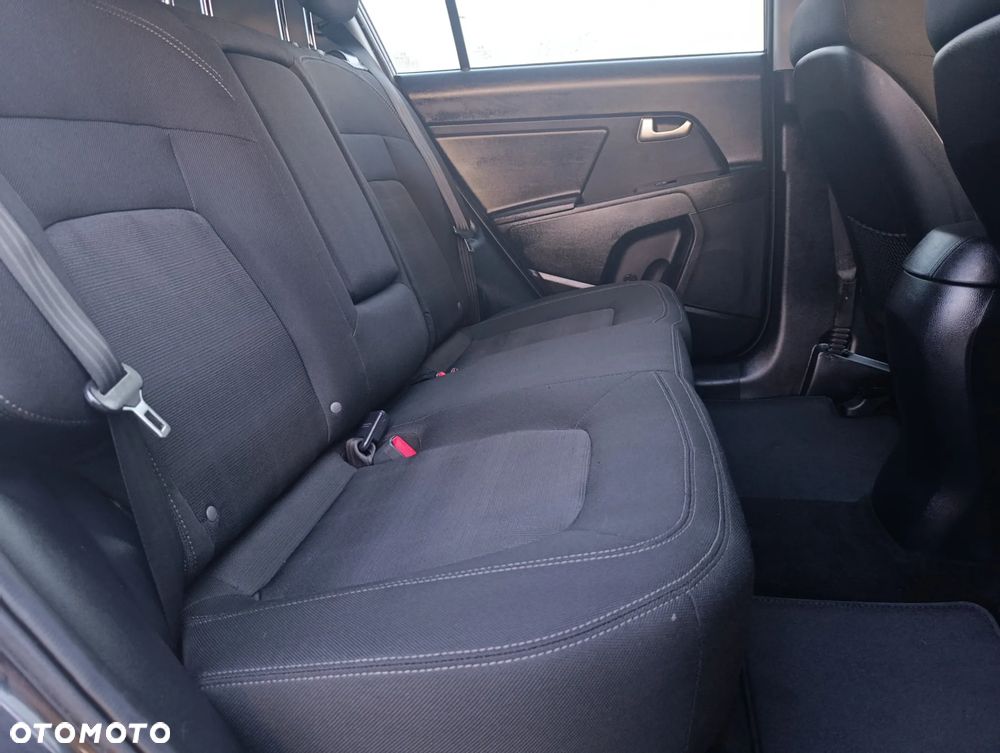 Kia Sportage 2,0 CRDI AWD Dream-Team Edition - 14