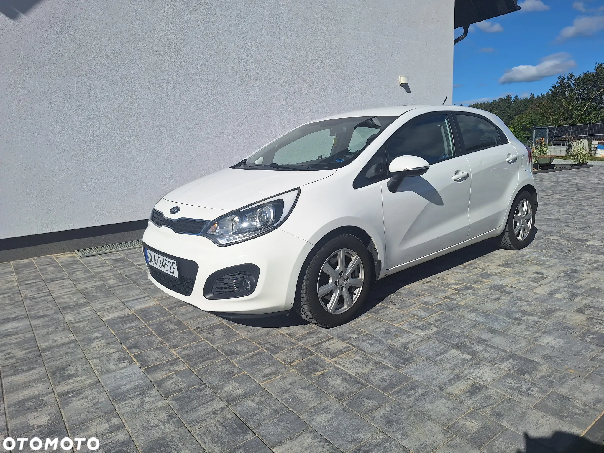 Kia Rio - 2