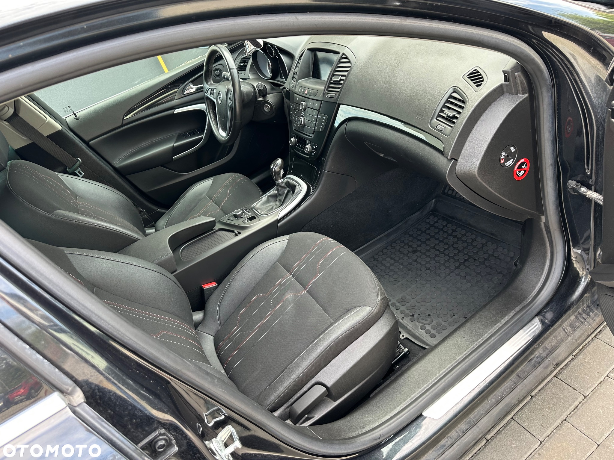 Opel Insignia - 11