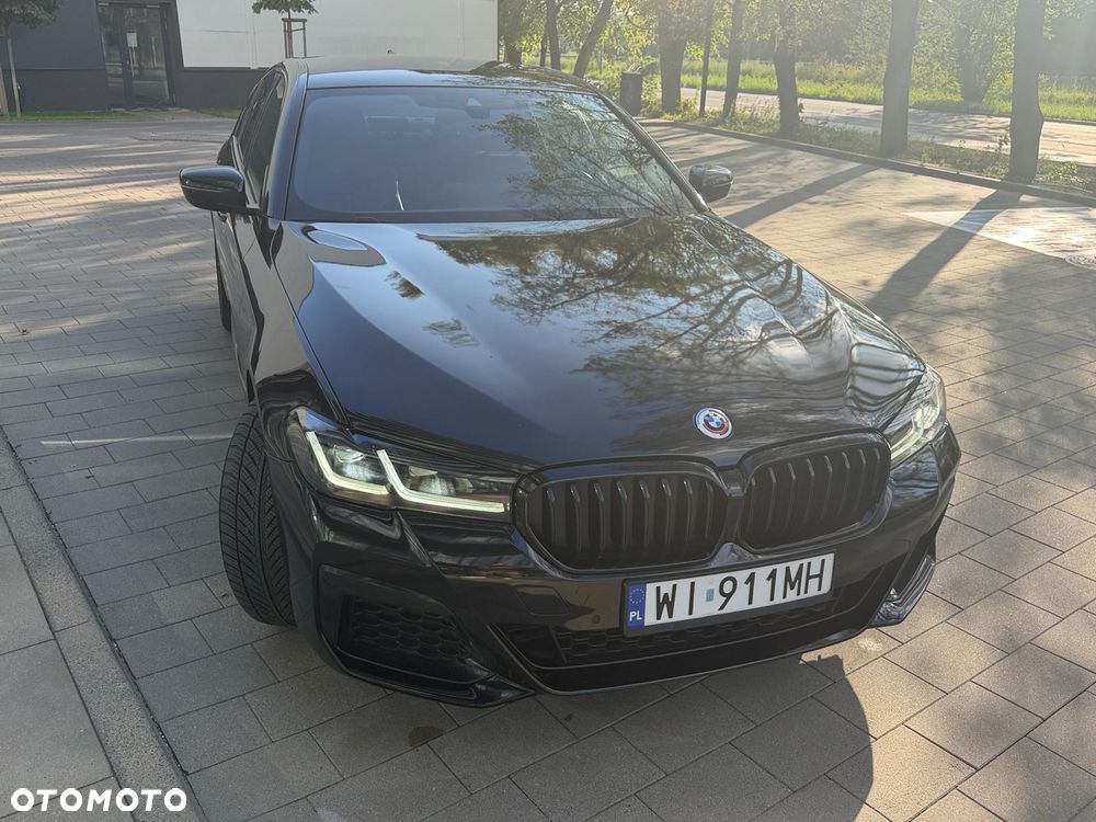 BMW Seria 5 540d xDrive mHEV M Sport sport - 11