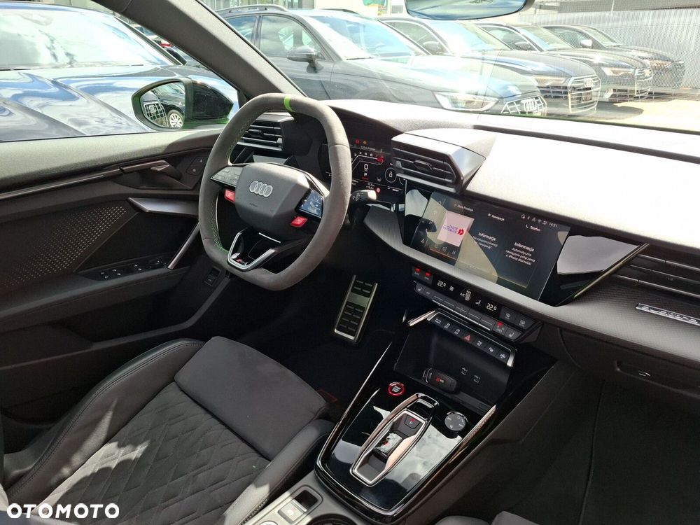 Audi RS3 Limousine TFSI Quattro S tronic - 13