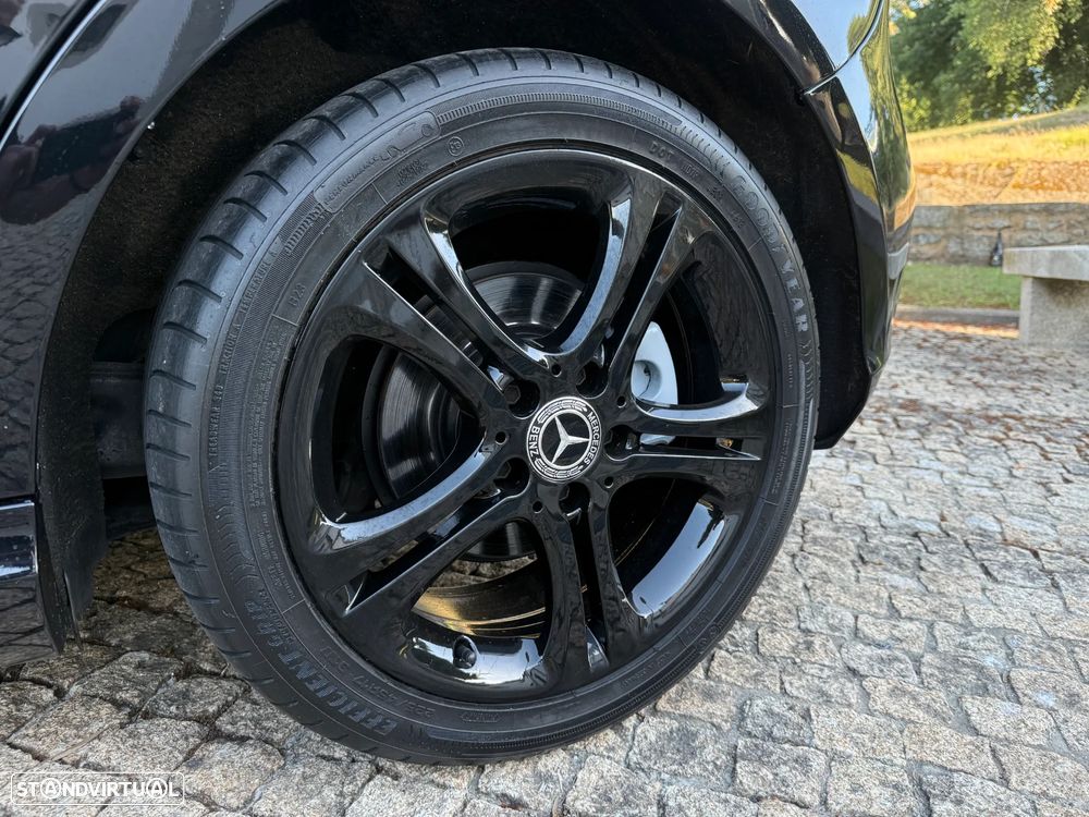 Mercedes-Benz A 180 CDI BE Edition Urban - 14
