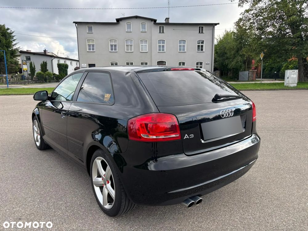 Audi A3 2.0 TDI S Line Sportpaket plus - 5