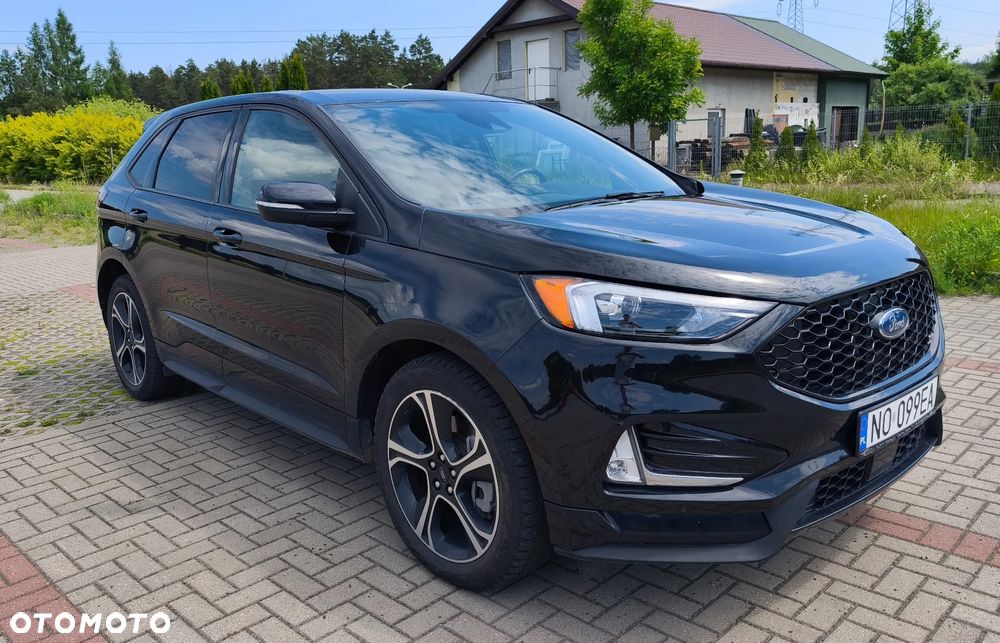 Ford Edge - 8