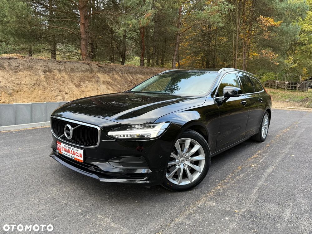 Volvo V90 D5 AWD Momentum - 1