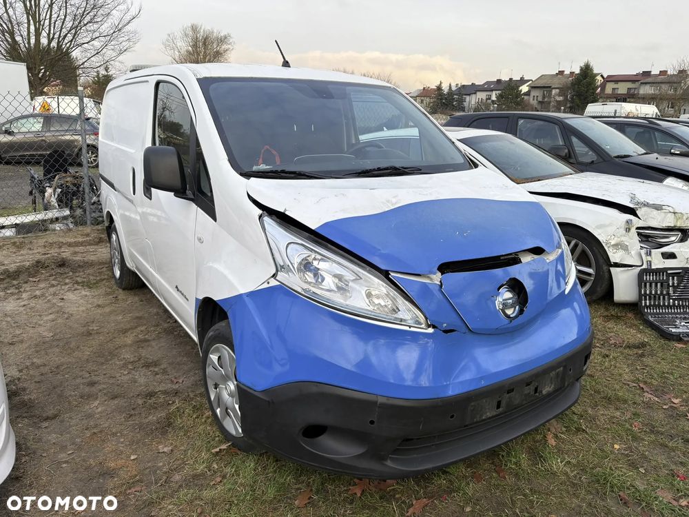 Nissan e-NV200 - 1