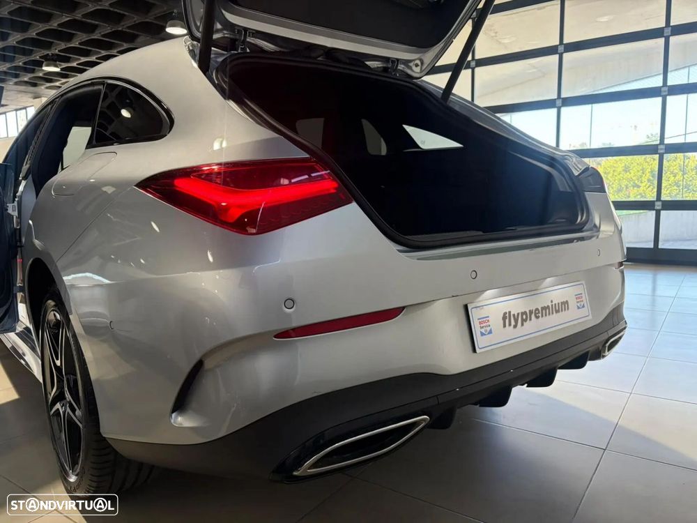 Mercedes-Benz CLA 250 e 8G-DCT AMG Line - 5