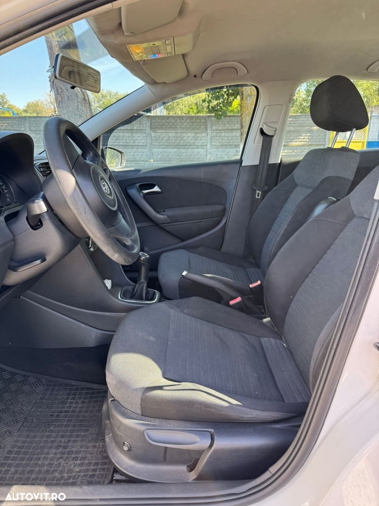 Volkswagen Polo 1.6 TDI DPF Trendline BlueMotion Technology - 3