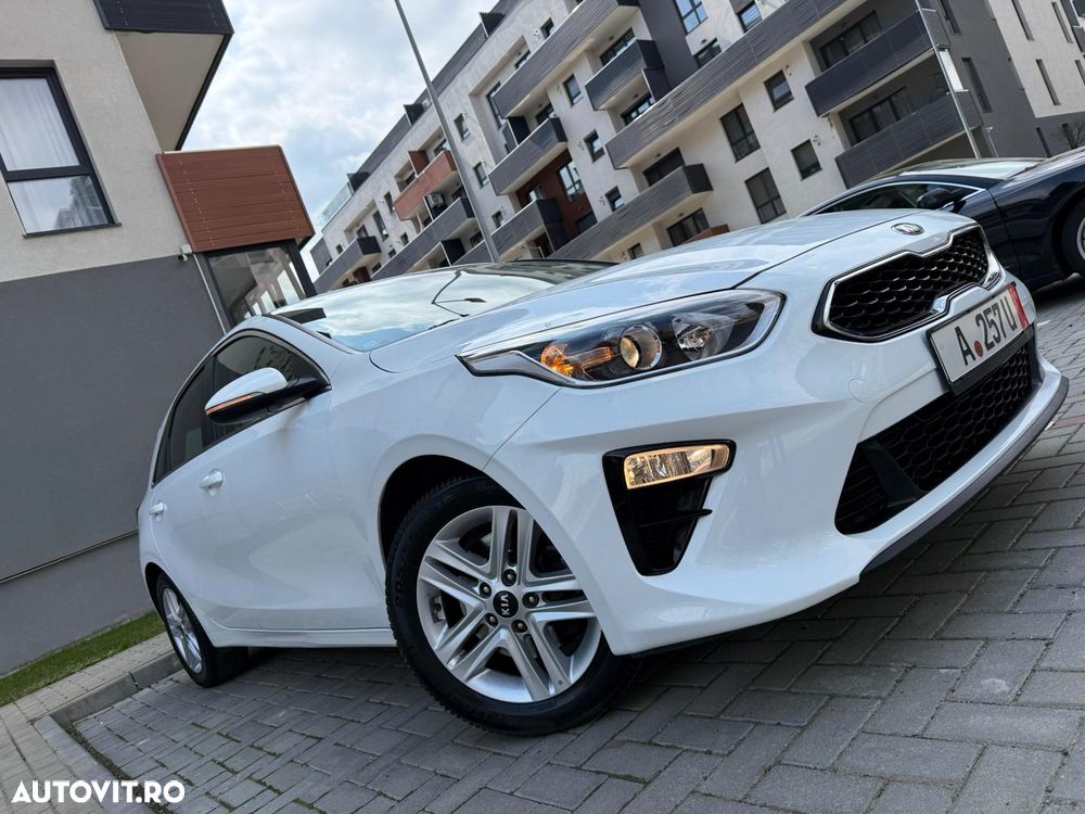 Kia Ceed - 1
