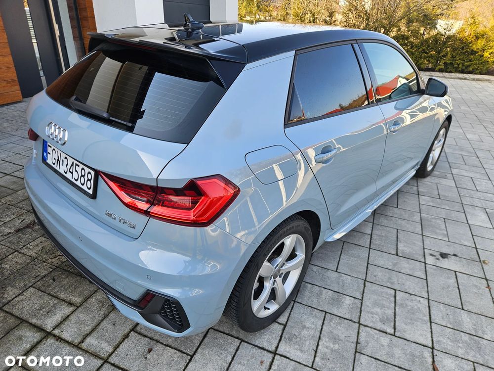Audi A1 Sportback 30 TFSI S Line - 4