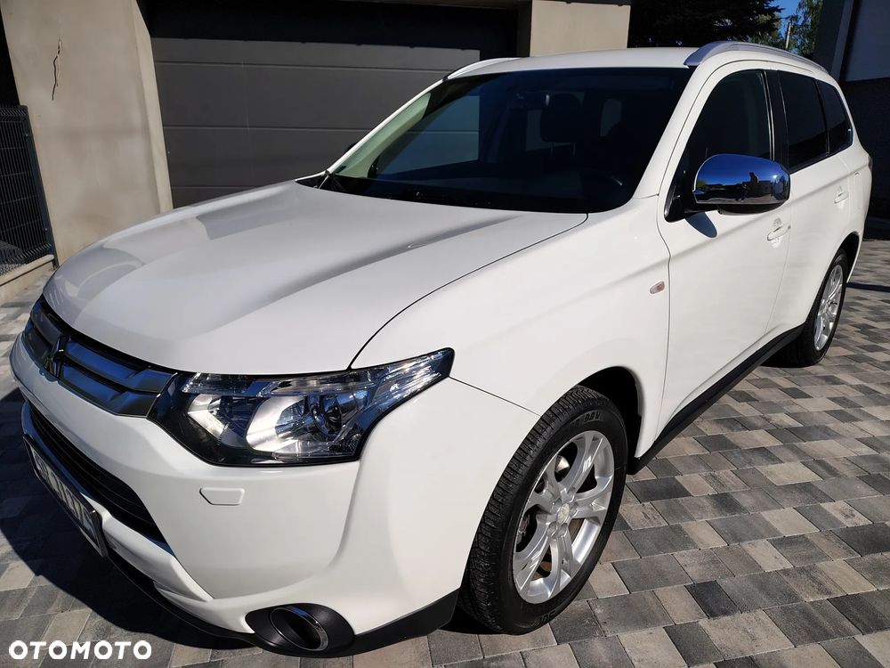 Mitsubishi Outlander 2.0 Intense 2WD - 11