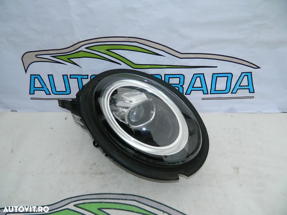 Far dreapta LED MINI Cooper F54 F55 F56 F57 LCI Facelift cod 6311-8738652 - 1