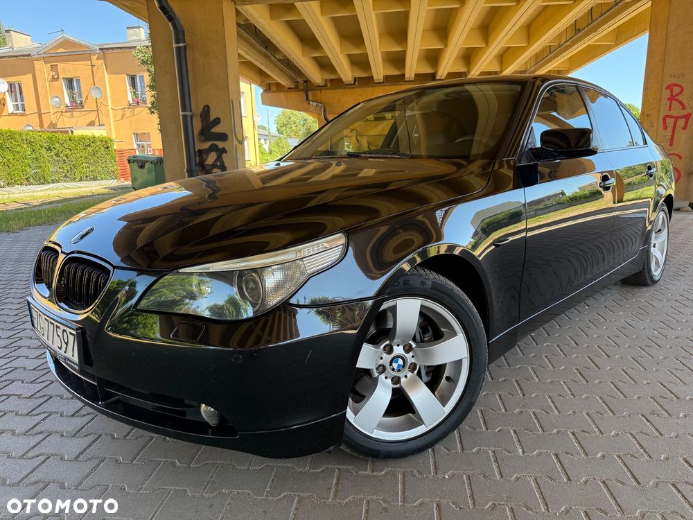 BMW Seria 5 530i - 38