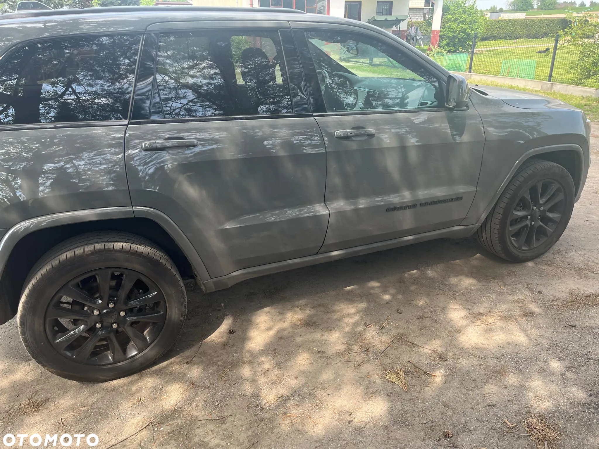 Jeep Grand Cherokee - 8
