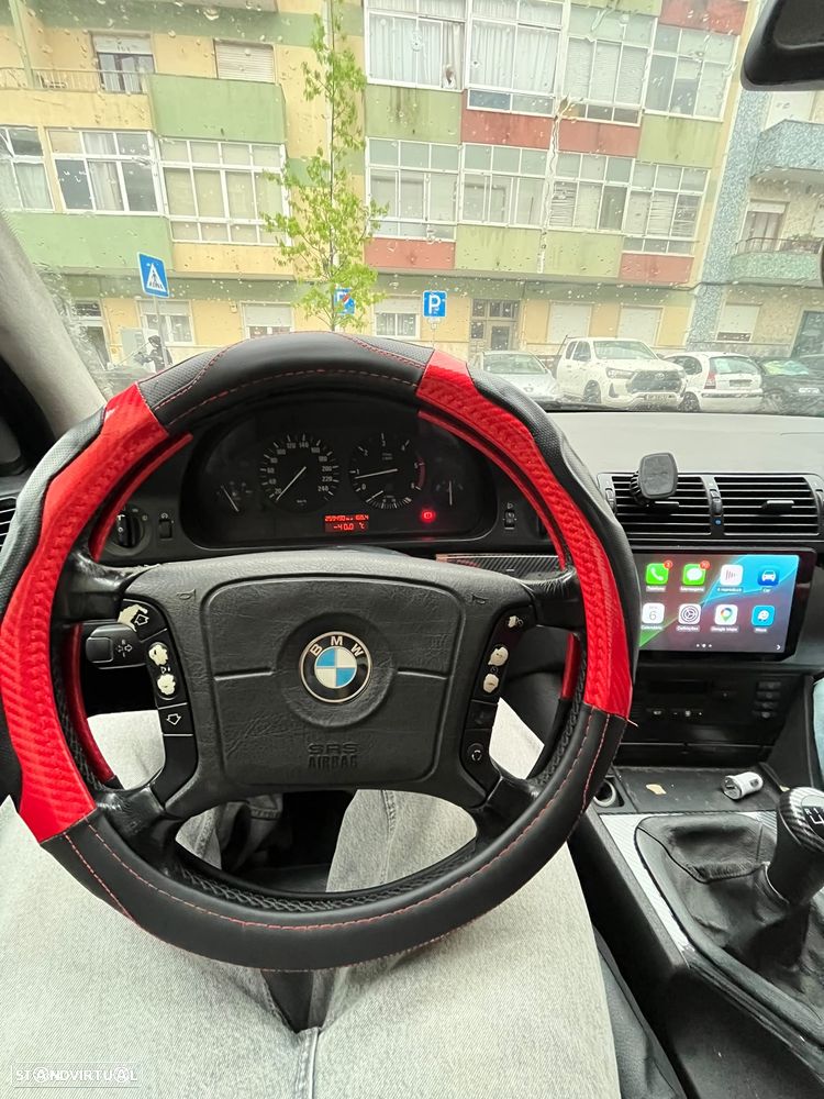 BMW 525 tds Touring - 3