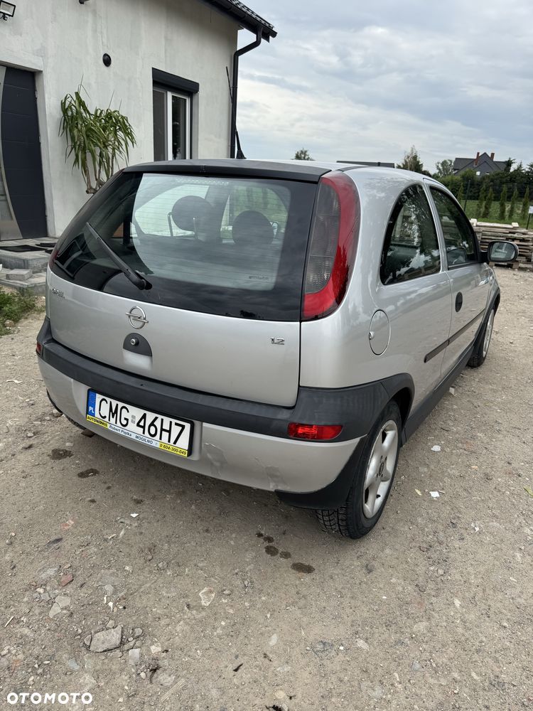 Opel Corsa - 4