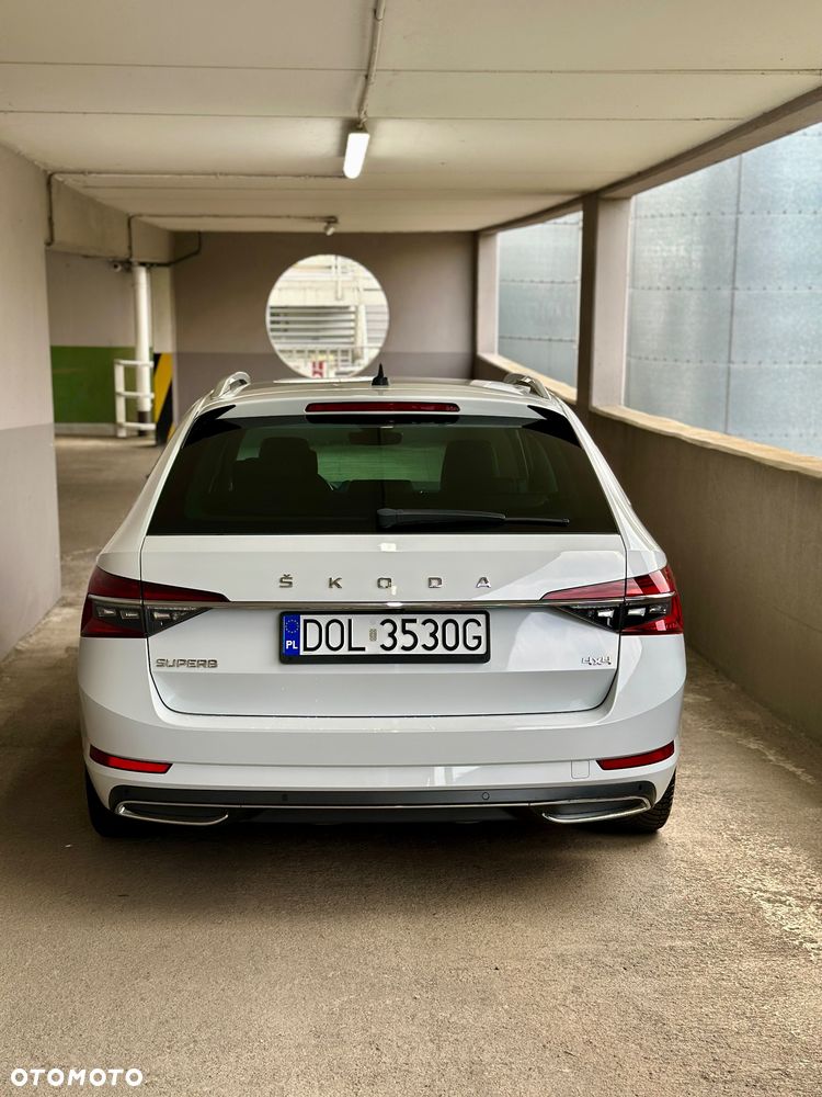 Skoda Superb 2.0 TDI SCR 4x4 L&K DSG - 4