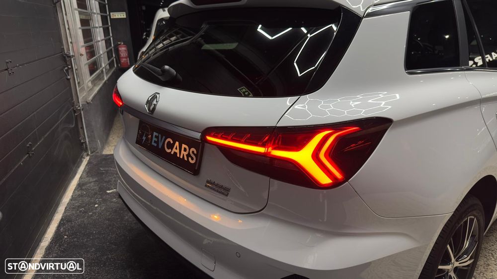 MG MG5 51 kWh Luxury - 8