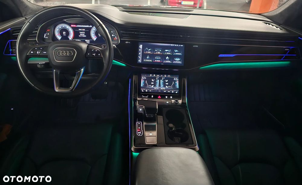 Audi Q8 - 24