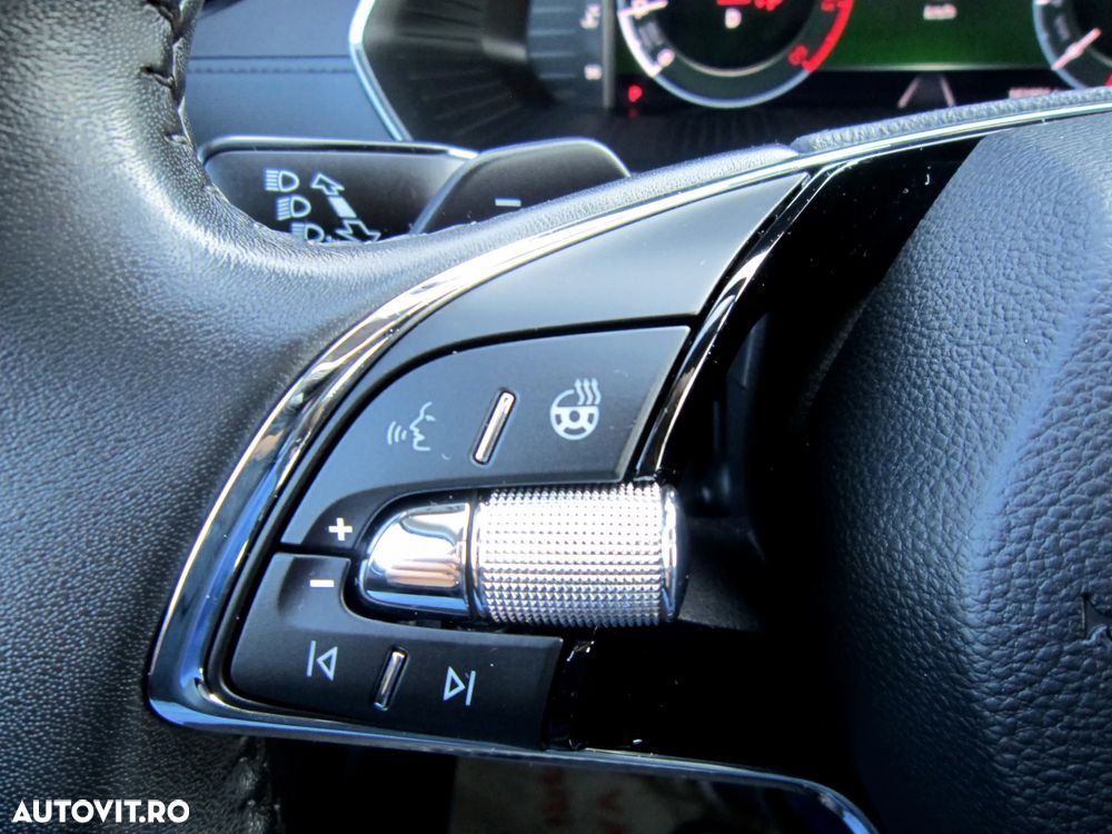 Skoda Octavia 2.0 TDI DSG Ambition - 22